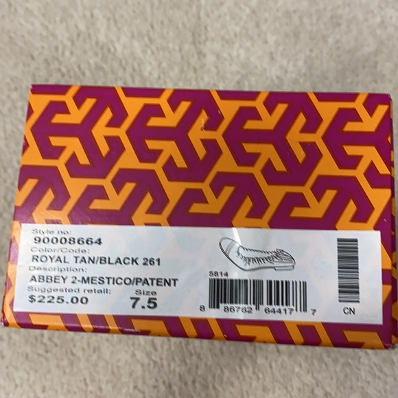 Tory Burch Patent Abbey Flat - Picture 2 of 4